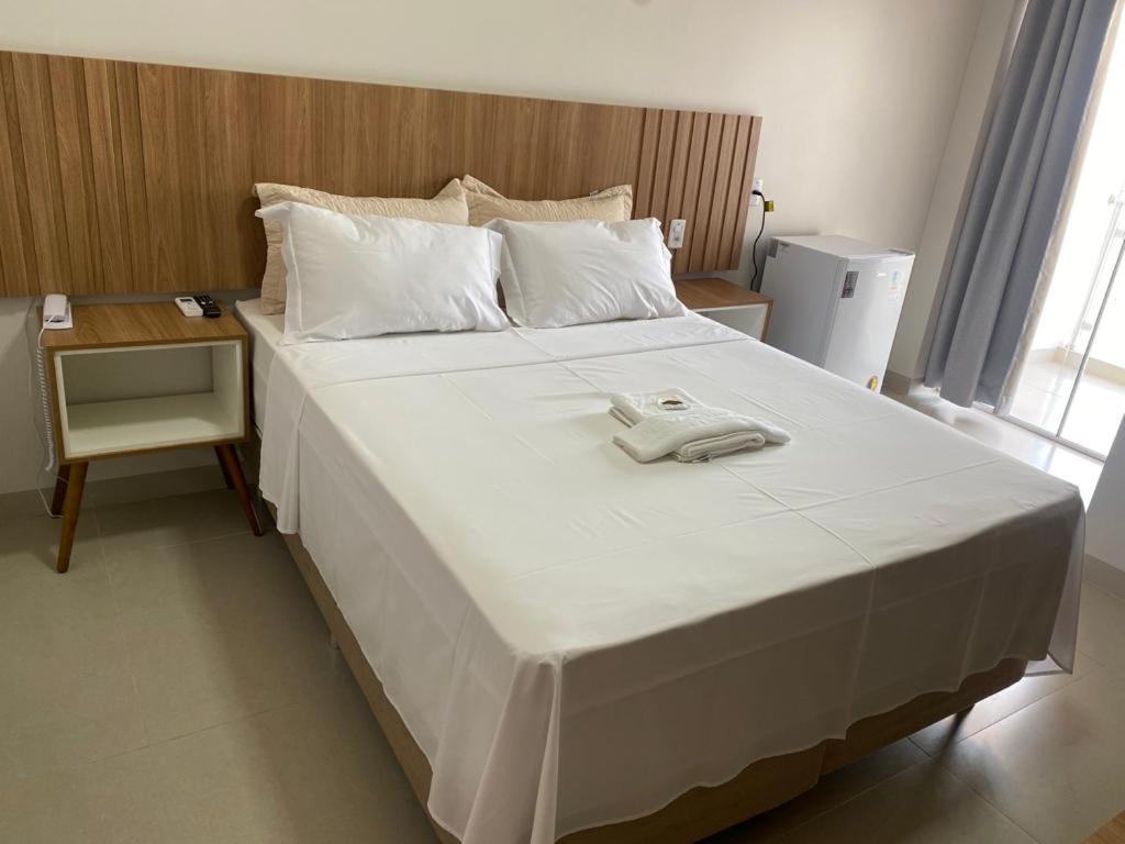 Hotel Plaza Pontes E Lacerda Eksteriør billede