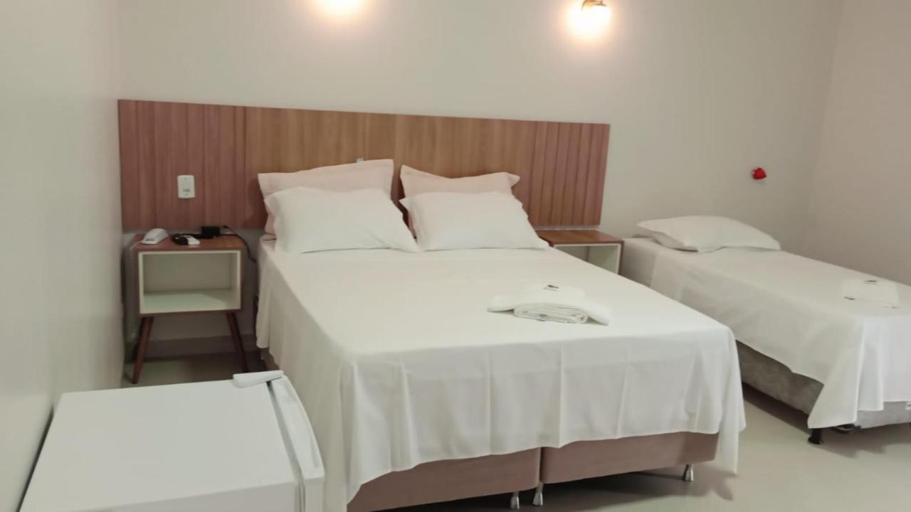 Hotel Plaza Pontes E Lacerda Eksteriør billede